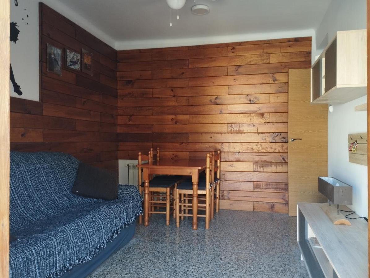 Alquiler En Importante Zona De Escalada !! Διαμέρισμα Camarasa Εξωτερικό φωτογραφία